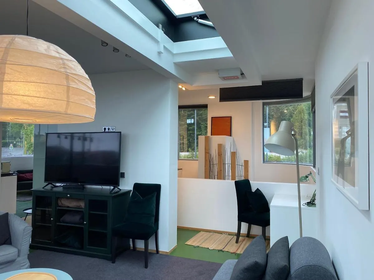 Holidayhome Omyxl Инсбрук 0*,  Австрия